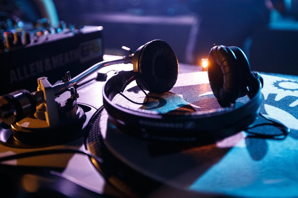 How Much Do Small DJs Get Paid?