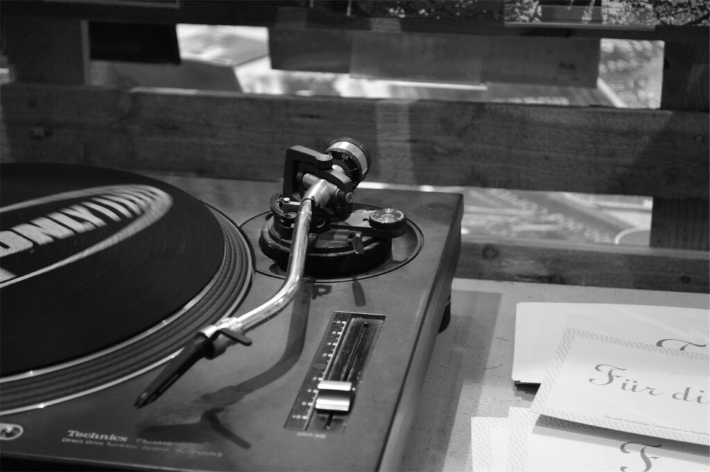 How to Become a DJ in 2026